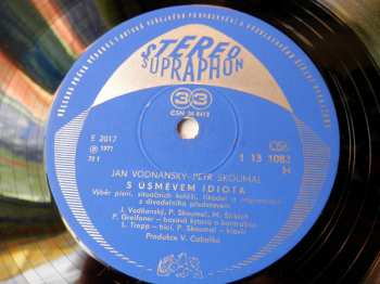 LP Vodňanský & Skoumal: S Úsměvem Idiota