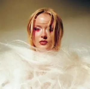 Zara Larsson: Venus 