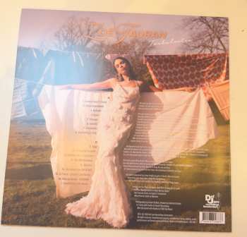 LP Zoe Tauran: Turbulentie CLR